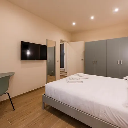 Apartment Mercato Contemporary By Mmega