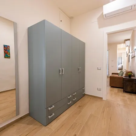 Mercato Contemporary By Mmega Apartment Florence